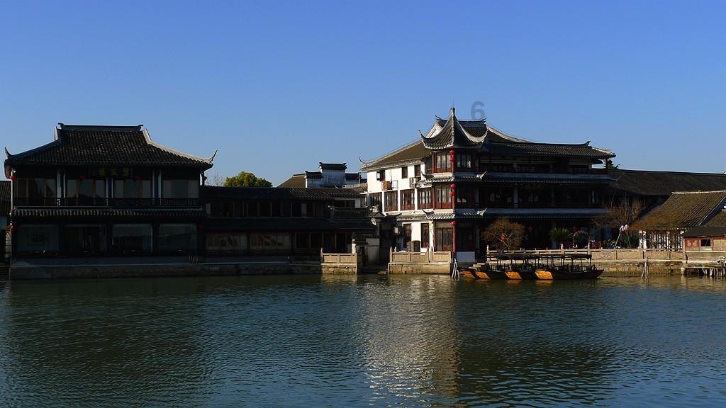 杭州市政协十二届三次会议胜利闭幕